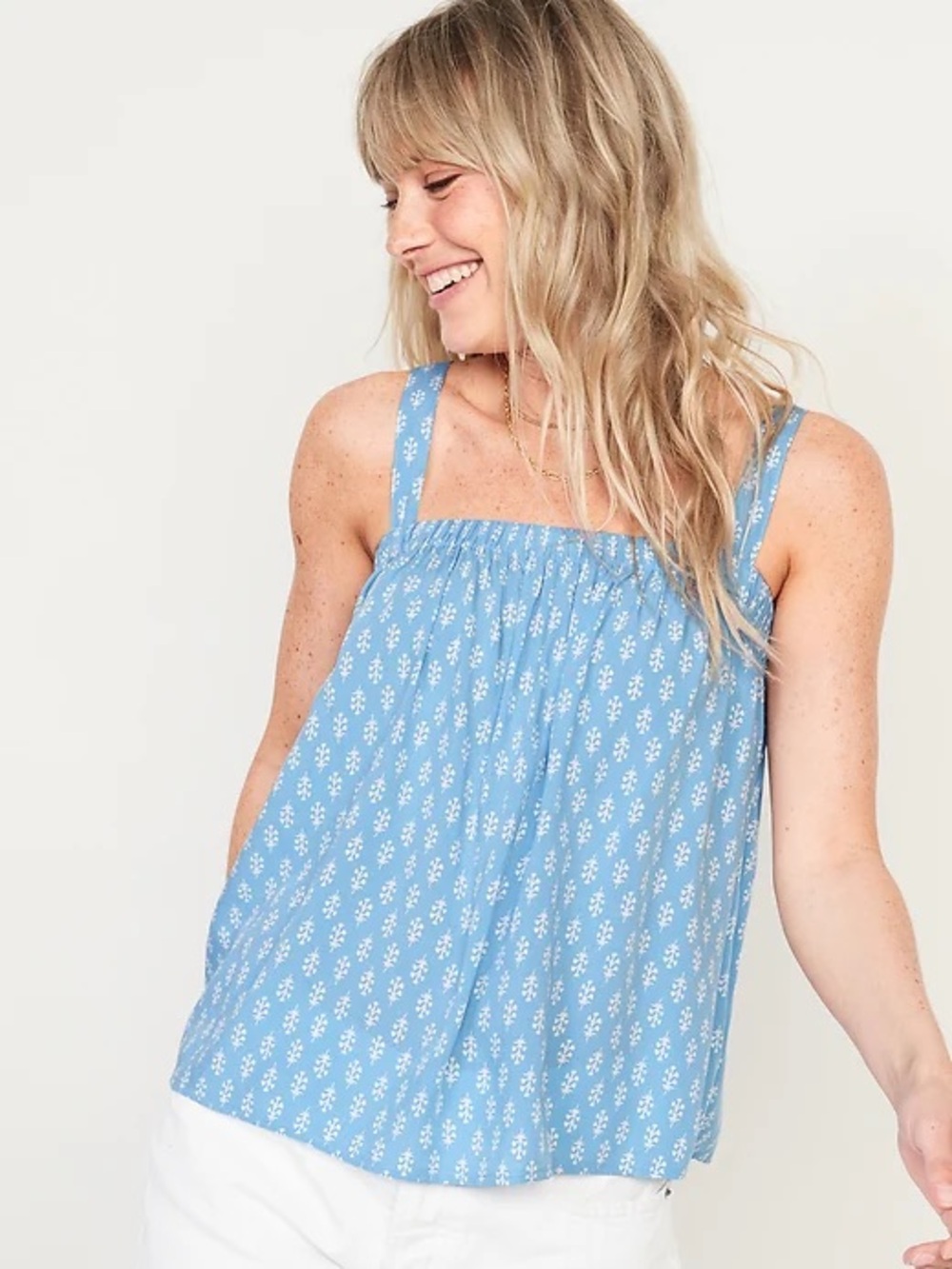 Old Navy Light Blue Floral Square-Neck Camisole